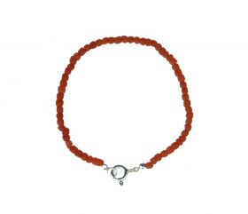 Bloedkoraal kinderarmband met zilveren sluiting