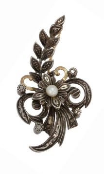 Bloembroche antiek met diamanten en parel goud zilver