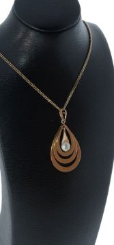 Antieke 14 karaats gouden ketting hanger met parel