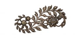 Fries antieke veerbroche 9 roosgeslepen diamanten zilver