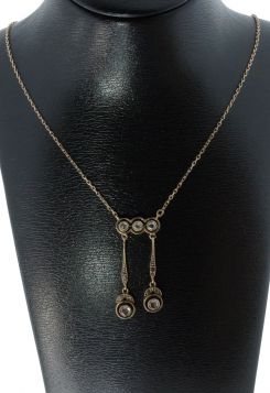 Art Deco hanger met roosgeslepen diamanten aan 14k gouden anker collier