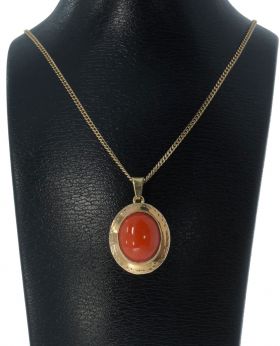 14k gouden vintage ketting hanger bloedkoraal cabochon