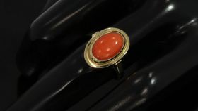 Bloedkoraal retro vintage geelgouden dames ring