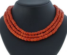 Bloedkoraal antieke ketting gouden camee slot