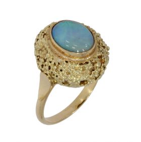 Opaal edelsteen 14 karaats gouden ring granule bewerkte zetting