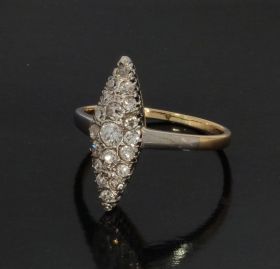 Diamanten bicolor 18 karaats gouden dames ring markiesvorm