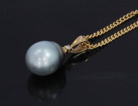 Diamant grijze zoetwater parel ketting hanger 14k goud