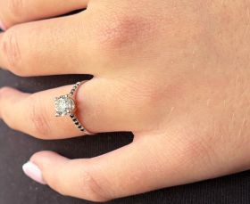 Grote diamant 0,85ct 14k gouden solitair ring luxe met zwarte diamanten