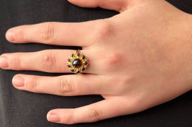 Granaat vintage 14 karaats gouden entourage dames ring