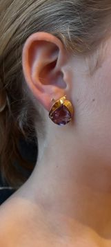 Amethist 18 karaats gouden design oorbellen waaiervorm