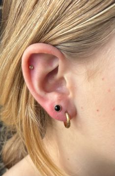 Onyx edelsteen 14 karaats gouden vintage oorbellen stekers