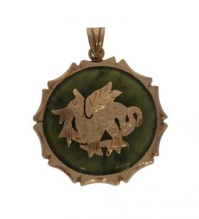 14 karaats gouden Jade Nefriet ketting hanger voorstelling draak