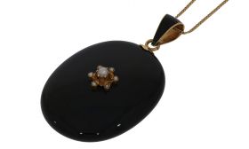 Blisterparel antieke onyx medaillon ketting hanger 14 karaats goud en emaille hang oogje
