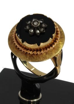 Antieke 14k gouden ring met onyx en roosdiamanten bloem