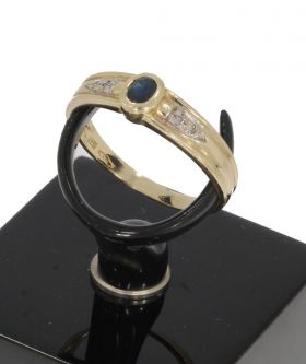 Saffier diamanten 14 karaats gouden dames ring