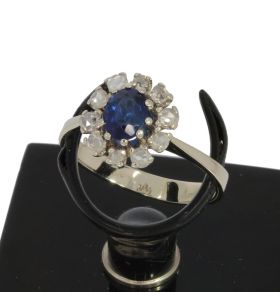 Saffier met 10 roosdiamanten 18k witgouden Lady DI ring
