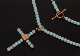 Antiek Turkoois kralen collier met gouden kruis ketting hanger