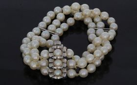 3-strengs vintage parel armband 14 karaats witgouden slot