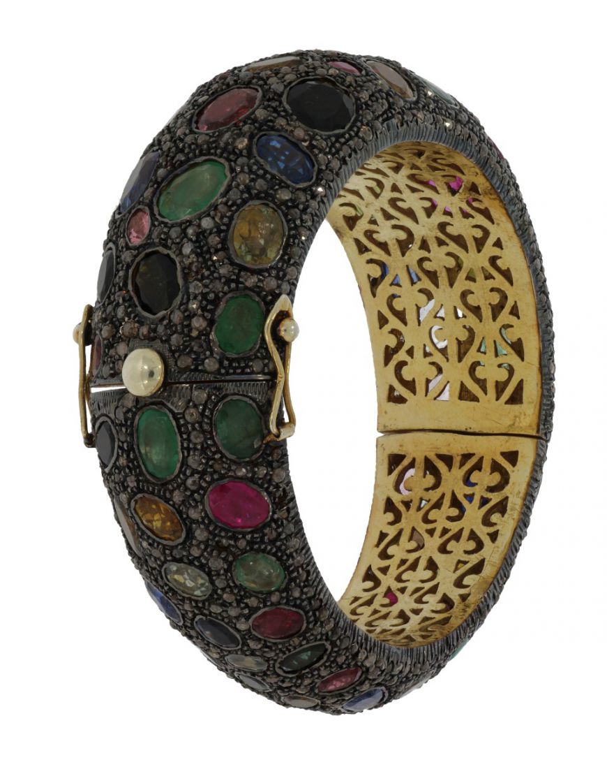 ga sightseeing Toevlucht Schijn Antieke goudvergulde zilveren edelstenen armband bangle met 1000  roosdiamanten