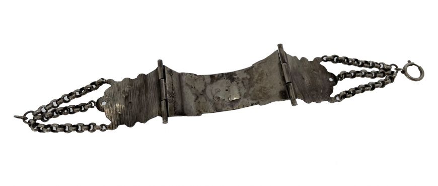 aankomst diepvries Nodig uit Antieke zilveren bijbelslot armband ca. 1850 jasseron schakels